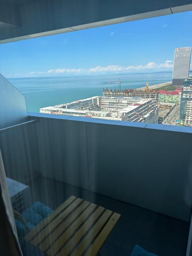 Alliance Palace Aparthotel By Marriott Batumi Exterior photo