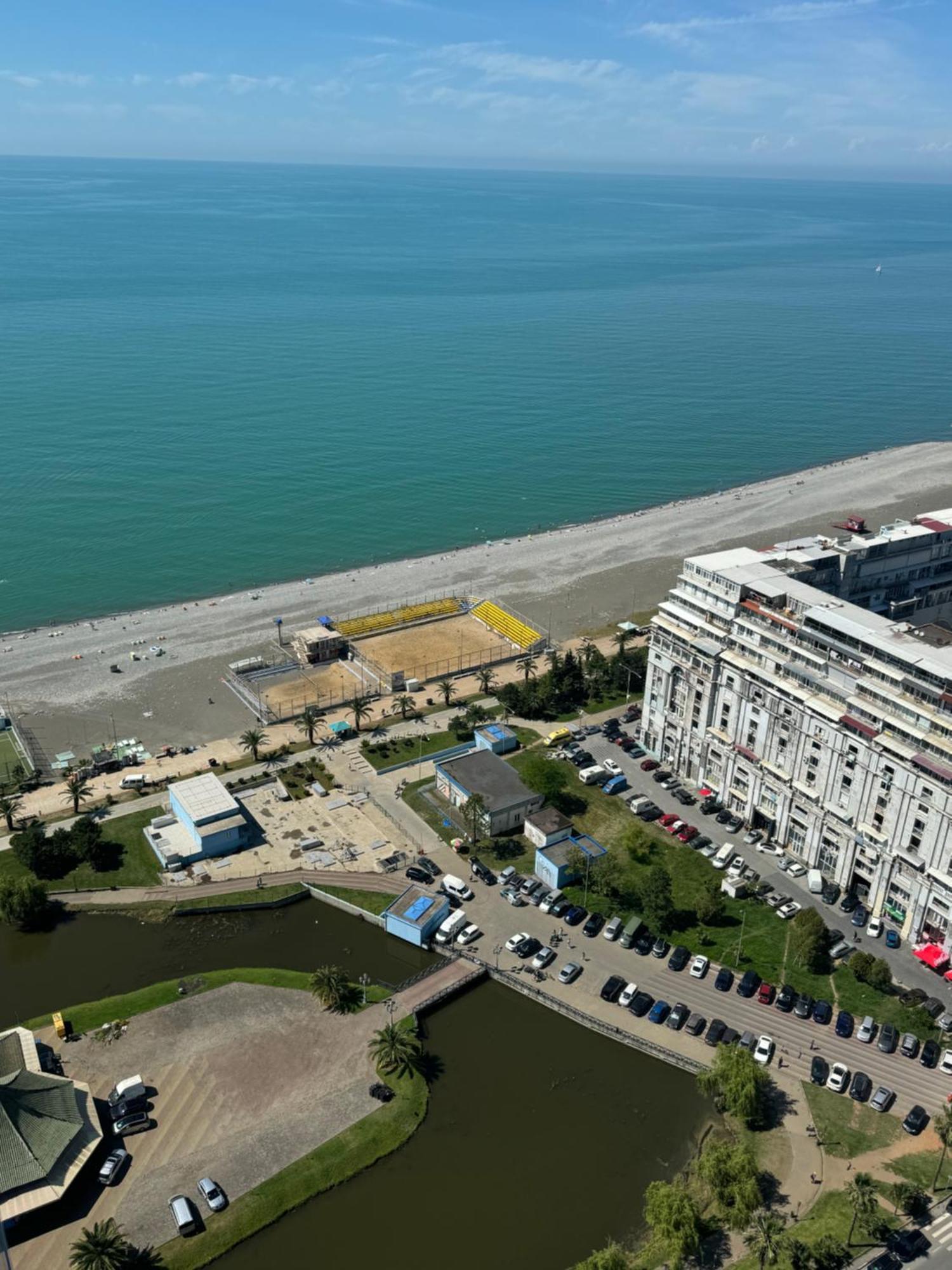 Alliance Palace Aparthotel By Marriott Batumi Exterior photo